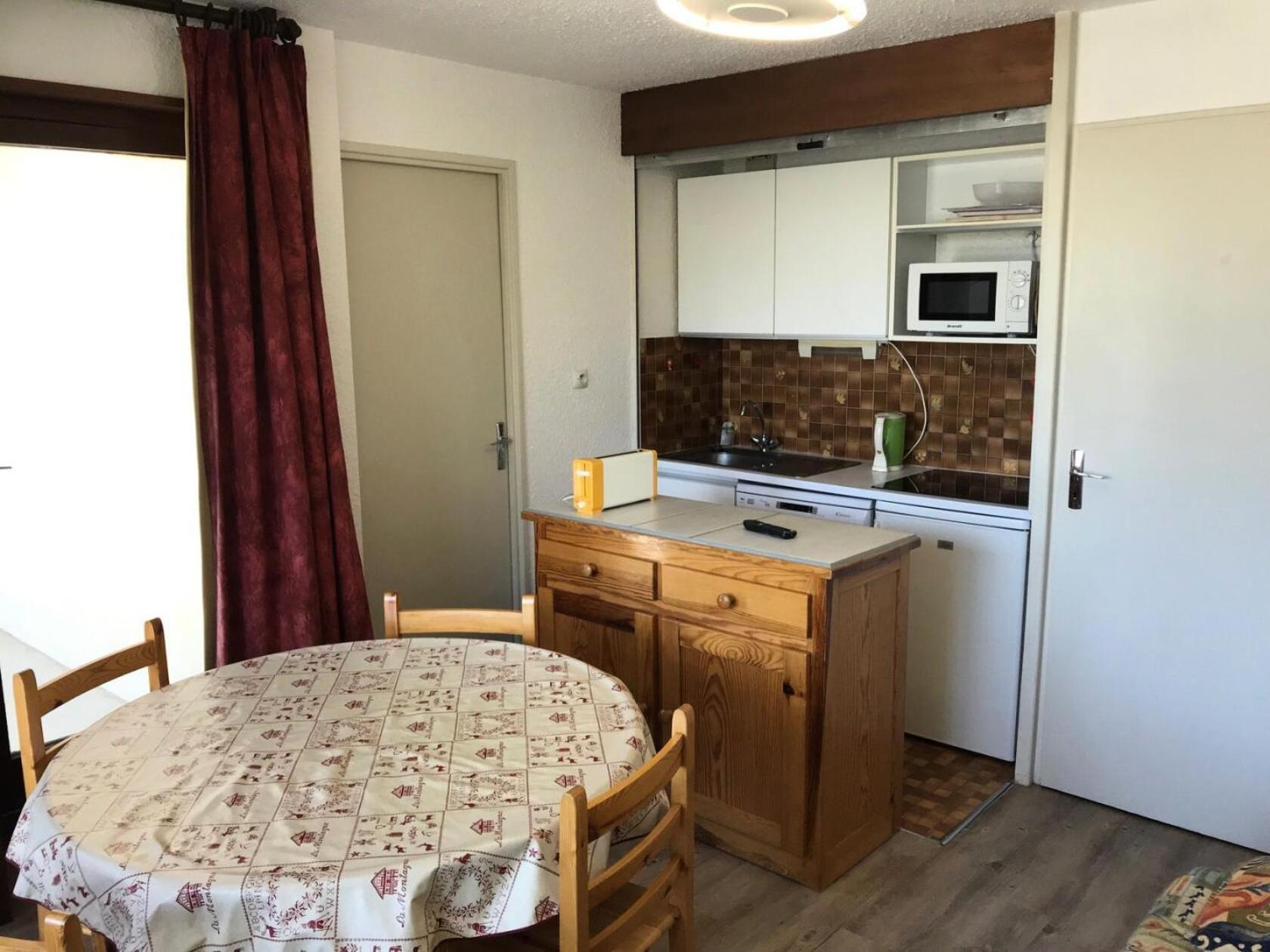 Residence Chalmettes - Studio 4 Pers. - Skis Aux Pieds Mae-8764 Монженевр Экстерьер фото